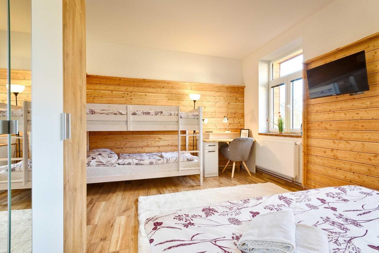 Chalupa Ceska Kanada Guest House Dobrohor Luaran gambar